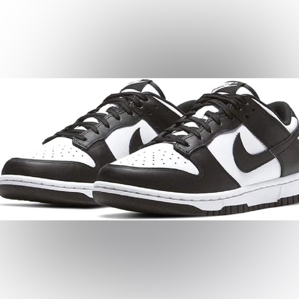 Black Dunks - Picture 2 of 2